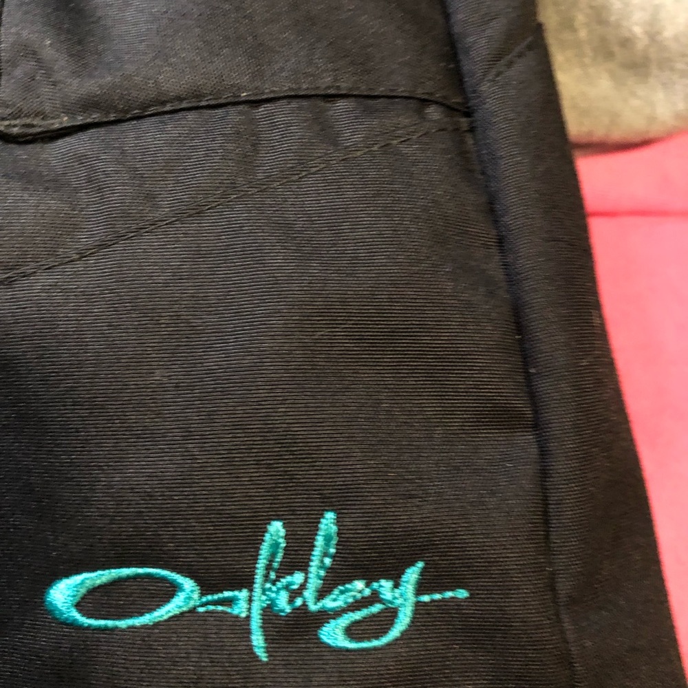 NWOT OAKLEY ski/snowboard jacket